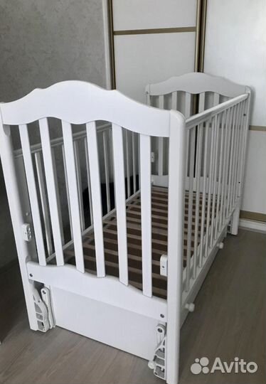 Кроватка с универсальным маятником+ортопедматрас