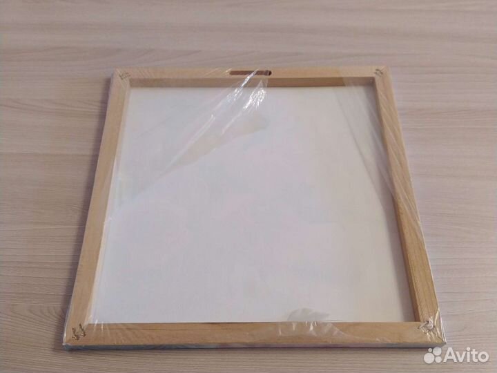 Новая картина постер