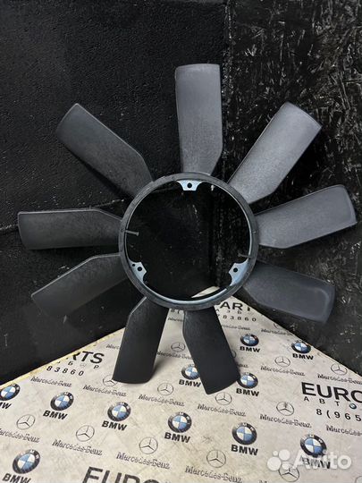 Крыльчатка вентилятора Mercedes-Benz E-Class W124