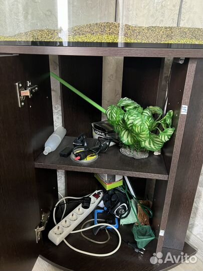 Аквариум с тумбой