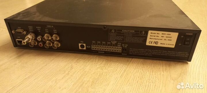 Цветные камера видеонаблюдения и видеорегистратор