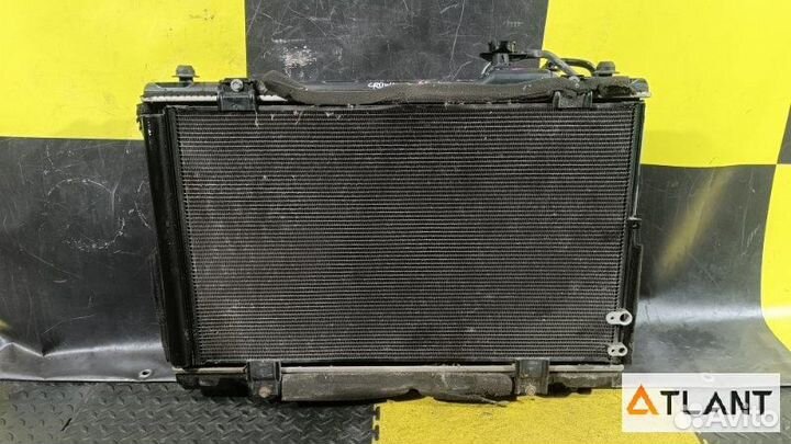 Радиатор toyota crown majesta