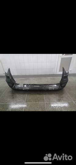 Задний бампер от Lexus Lx570