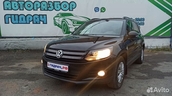 Ручка внутренняя потолочная Volkswagen Tiguan 1K0857607NY20