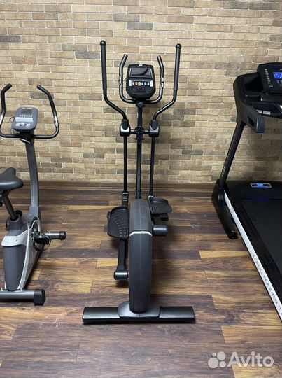 Эллиптический тренажер