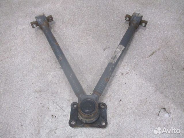 Тяга V-образная Volvo 20741703