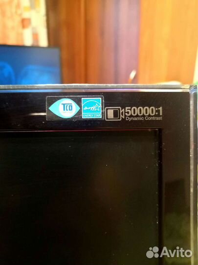 Монитор Samsung syncmaster р2250n