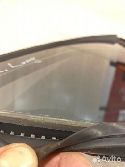 Форточка двери задняя левая Mercedes Benz S500L