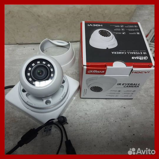 Камера видеонаблюдения UNV UAC-B115-F28-W