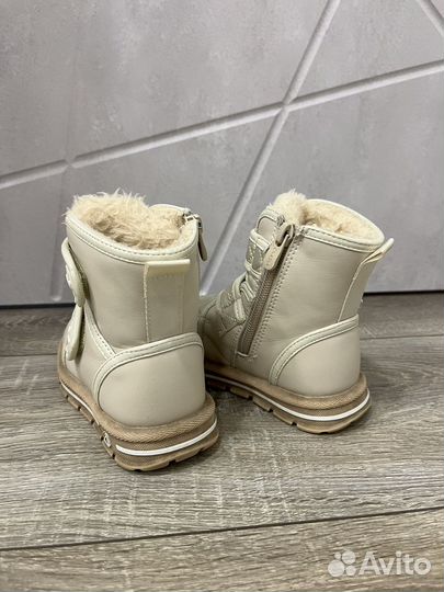 Ботинки зимние для девочки