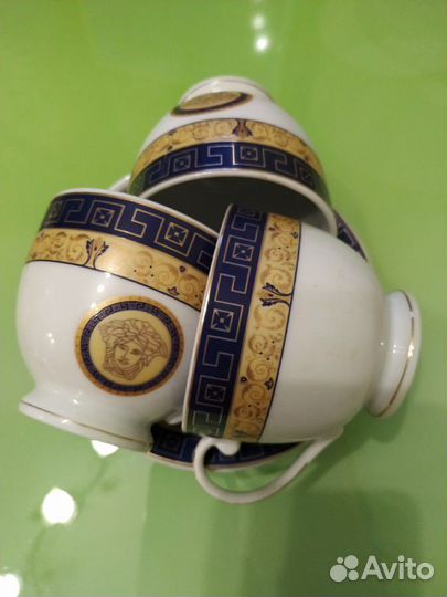 Набор чайных и кофейных чашек