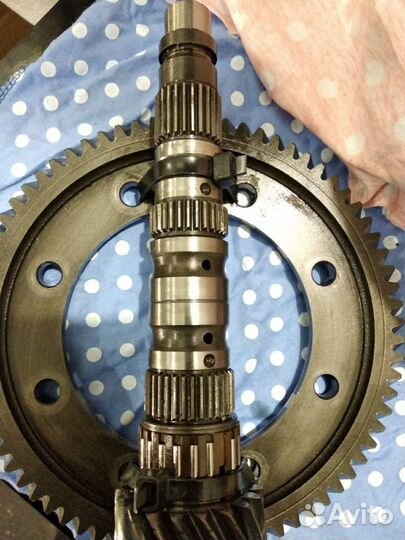 Вал (вторичный) МКПП 4М40 Nissan Almera Classic