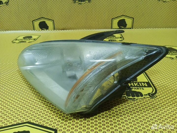 Фара левая Ford Focus MK2 asda 2006