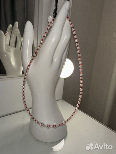 Украшение на шею из бисера