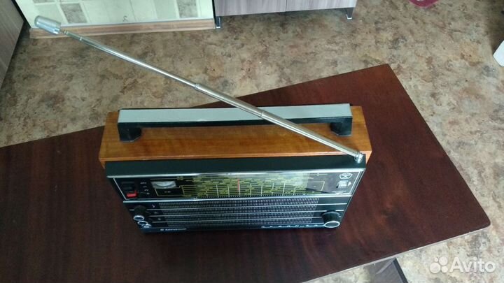 Радиопртёмник океан 209