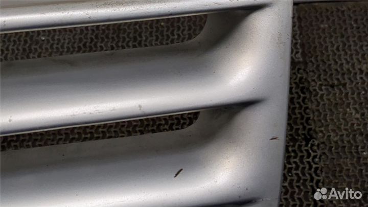 Решетка радиатора SsangYong Musso, 1996