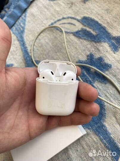 Наушники airpods 1 б/у