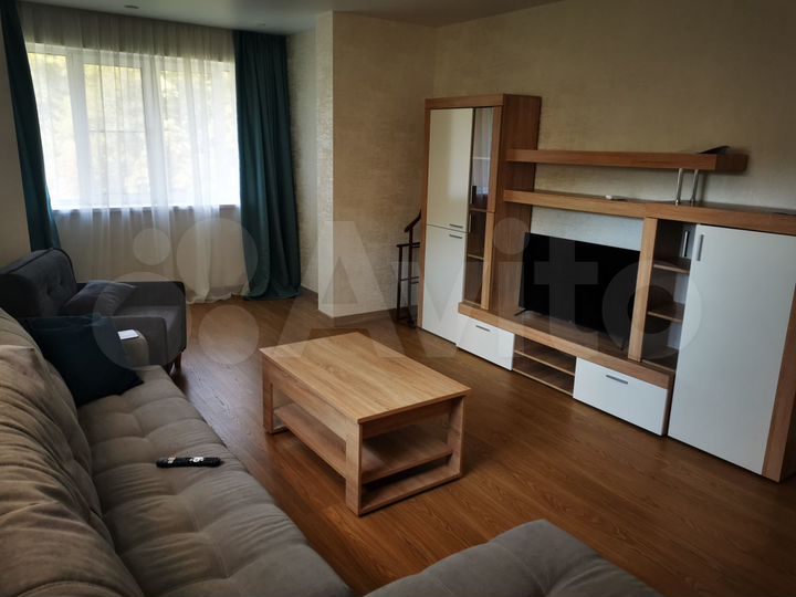 2-к. квартира, 71 м², 7/12 эт.