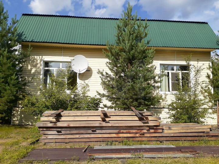 Дом 286 м² на участке 22 сот.