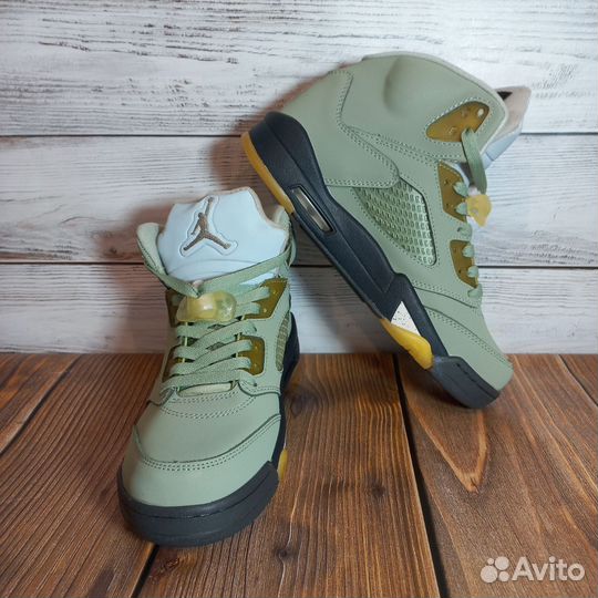 Кроссовки Air Jordan 5 Trophy Room SP