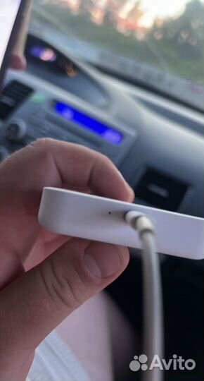 Зарядка для iPhone