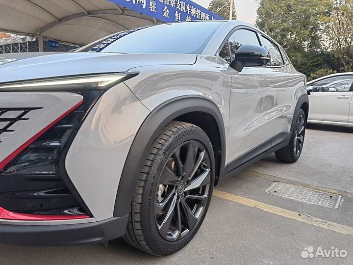 Changan UNI-T 1.5 AMT, 2021, 10 000 км