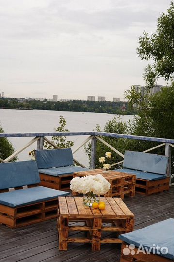 Паллетная мебель, Стол в аренду