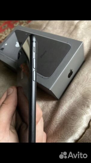 Телефон iPhone 8, 128 gb 90akb