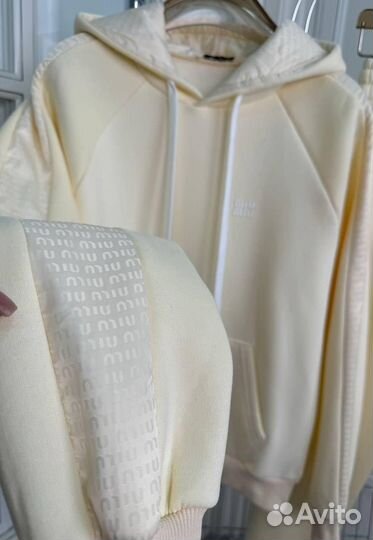 Зимний костюм