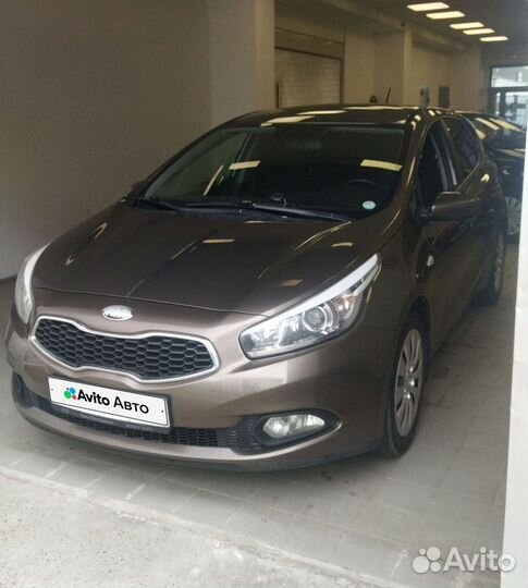 Kia Ceed 1.6 МТ, 2013, 200 220 км