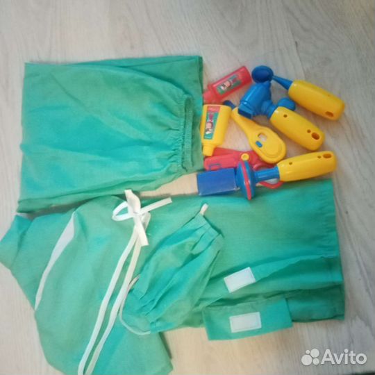 Костюм маленького доктора