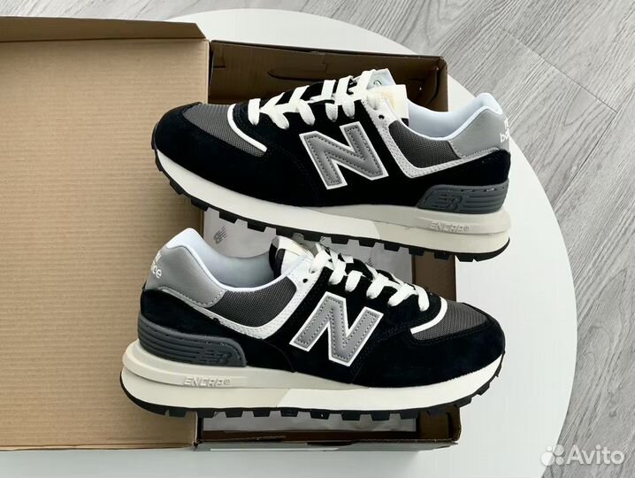 New Balance 574 Black-White (39р)