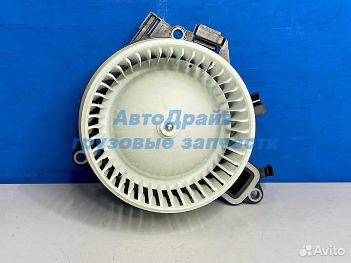 Мотор отопителя кабины Ивеко Дейли