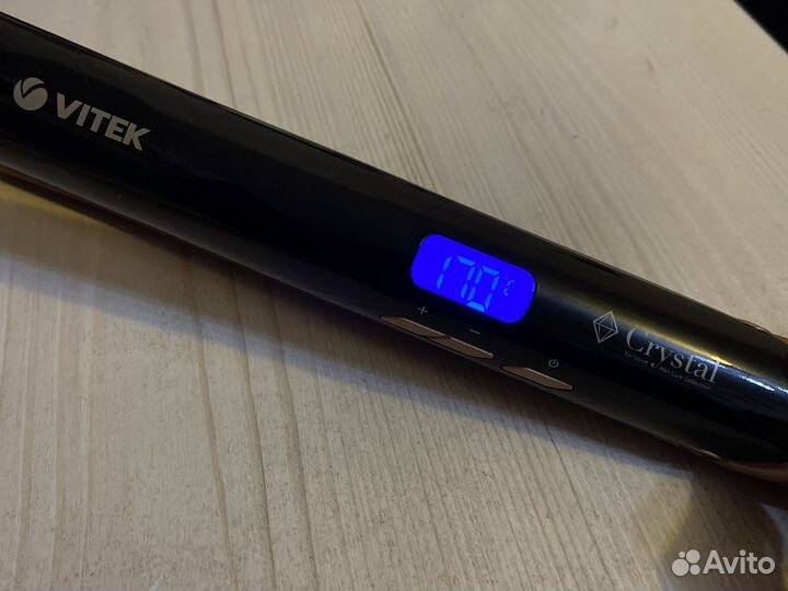 Выпрямитель для волос Vitek VT-8410 BK Crystal