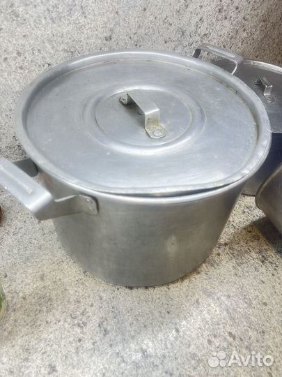 Чугуны кастрюли