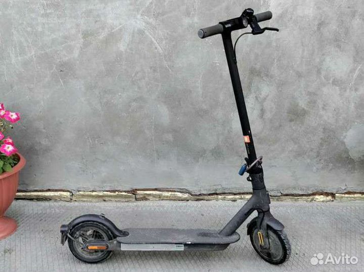Электросамокат Xiaomi
