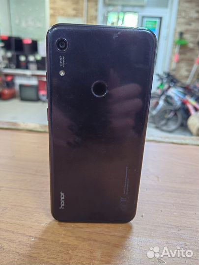 HONOR 8A, 3/64 ГБ