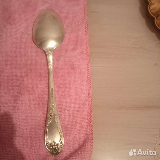 Серебро столовое: ложки, вилки