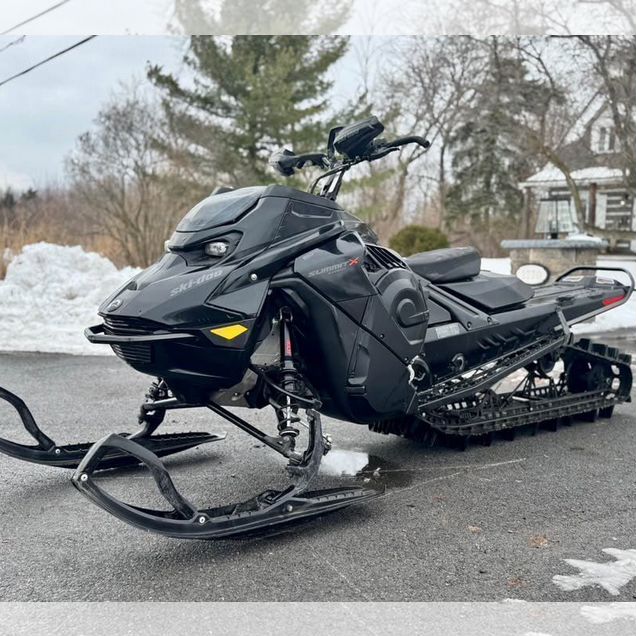 BRP Ski-Doo Summit X with Expert Package 850 E-TEC, 2023, 3 400 км