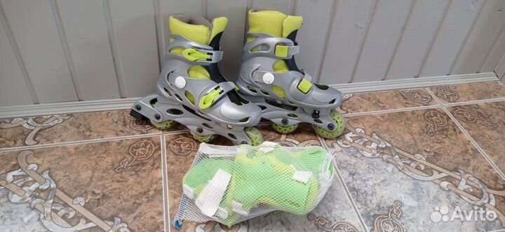 Роликовые коньки детские раздвижные р.31-34