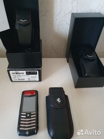 Vertu Ascent Ti Ferrari Nero