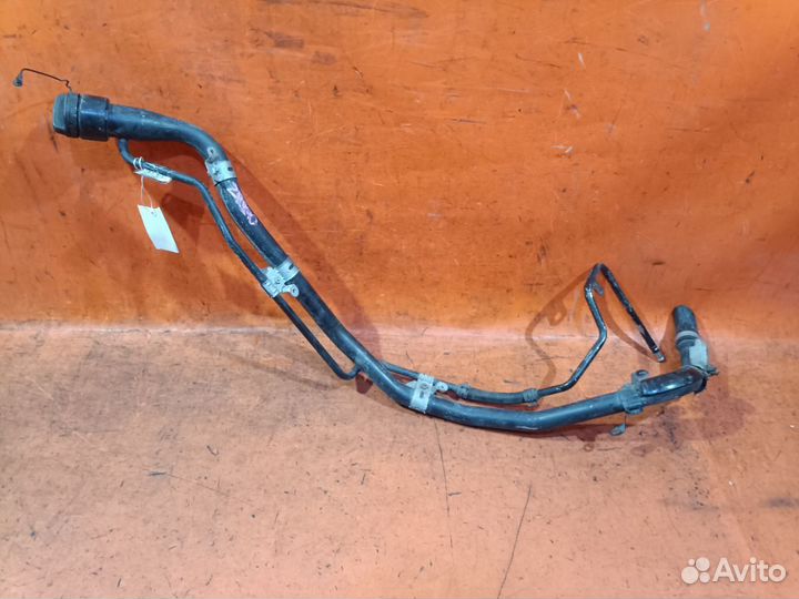 Горловина топл. бака Toyota Voxy ZRR70G