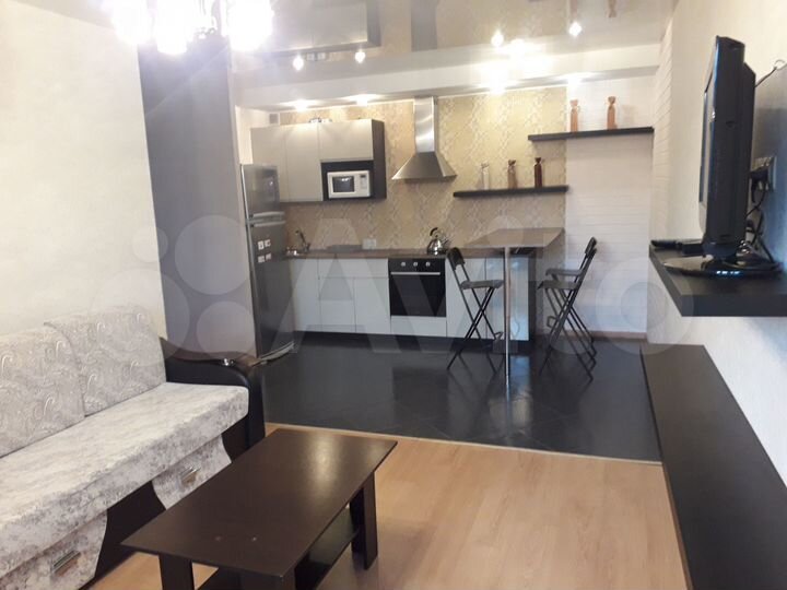 2-к. квартира, 63 м², 5/10 эт.