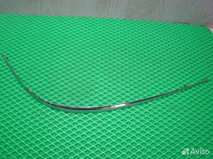 Молдинг бампера передний правый Мerсedеs W211