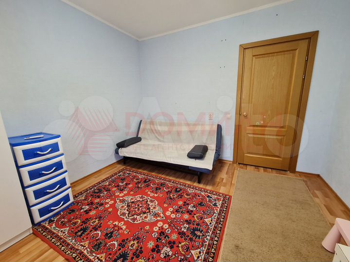 3-к. квартира, 84 м², 2/10 эт.