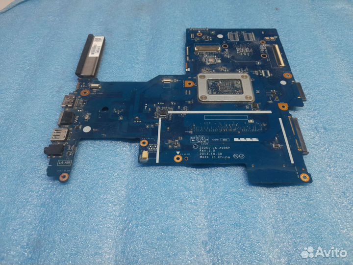 Мат плата zs051 la-a996p rev:1.0 (E1-2100)