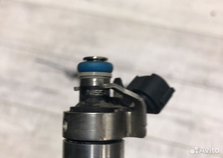 Форсунка топливная Nissan Qashqai j11