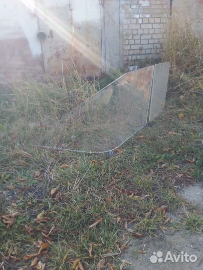 Лобовое стекло на катер Амур