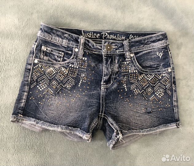 Шорты 2шт и кофта продам пакетом 500