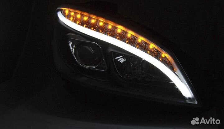 Фары Mercedes C W204 (07-11) lpmec4